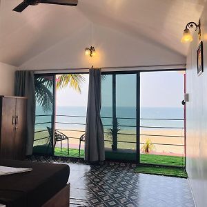 Deluxe Suite Sea View
